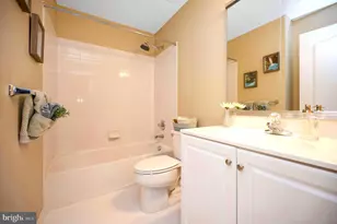 15829 Fourmile Creek Ct, Haymarket, VA 20169 - Photo 41
