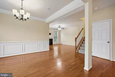 5601 Swift Creek Court, Haymarket, VA 20169 - Photo 7