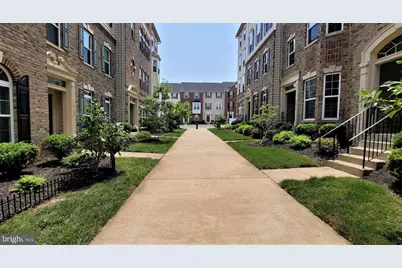 14204 Haro Trail, Gainesville, VA 20155 - Photo 3