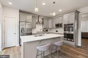 15228 Ballerina Loop, Woodbridge, VA 22193 - Photo 3