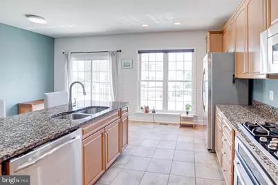 14633 Weeburn Way, Woodbridge, VA 22191 - Photo 19