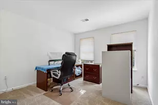 8737 Hackney Dr, Bristow, VA 20136 - Photo 21