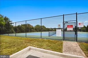 8737 Hackney Dr, Bristow, VA 20136 - Photo 37