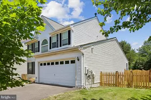 8737 Hackney Dr, Bristow, VA 20136 - Photo 3