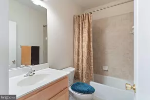 745 Collington Ct, Woodbridge, VA 22191 - Photo 41