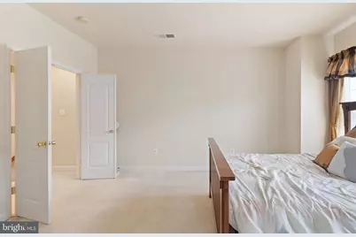 745 Collington Court, Woodbridge, VA 22191 - Photo 31
