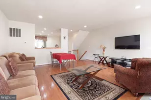 745 Collington Ct, Woodbridge, VA 22191 - Photo 17