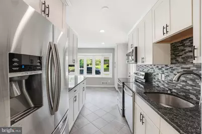 7410 Roxbury Avenue, Manassas, VA 20109 - Photo 7