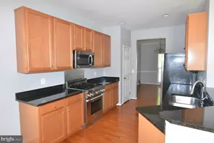 16291 Catenary Dr, Woodbridge, VA 22191 - Photo 9