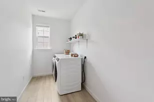 13831 Barrymore Ct, Gainesville, VA 20155 - Photo 37
