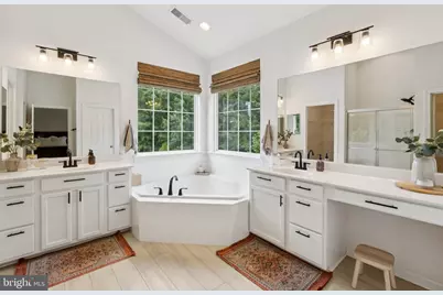 13831 Barrymore Court, Gainesville, VA 20155 - Photo 31