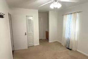5597 Shannon Ct, Woodbridge, VA 22193 - Photo 9
