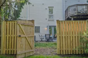 8872 Stable Forest Pl, Bristow, VA 20136 - Photo 29