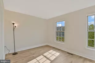 8872 Stable Forest Pl, Bristow, VA 20136 - Photo 19