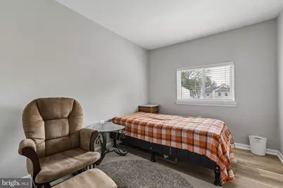 7974 Community Drive, Manassas, VA 20109 - Photo 17