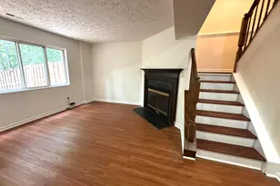 3654 Wharf Ln, Triangle, VA 22172 - Photo 19