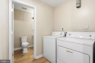 8699 Farnham Way, Bristow, VA 20136 - Photo 23