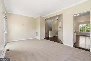 8699 Farnham Way, Bristow, VA 20136 - Photo 9