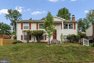 5236 Midway Ct, Woodbridge, VA 22193 - Photo 1