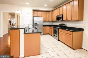 2691 Sheffield Hill Way, Woodbridge, VA 22191 - Photo 7
