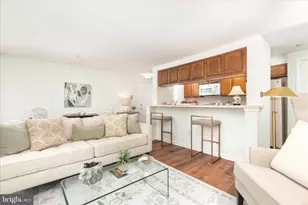12309 Ashmont Ct, Woodbridge, VA 22192 - Photo 3