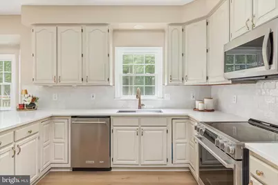 11109 Stonebrook Drive, Manassas, VA 20112 - Photo 7