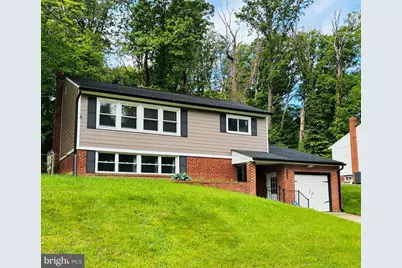1827 Hylton Avenue, Woodbridge, VA 22191 - Photo 1