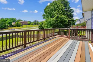 14677 Cloverdale Rd, Woodbridge, VA 22193 - Photo 11