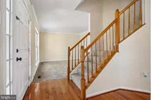 14677 Cloverdale Rd, Woodbridge, VA 22193 - Photo 7