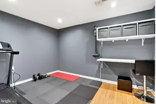 12887 Hunterbrook Dr, Woodbridge, VA 22192 - Photo 25