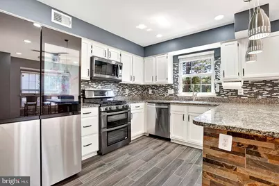 12887 Hunterbrook Drive, Woodbridge, VA 22192 - Photo 7