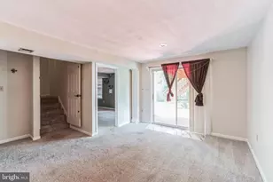 12196 Dapple Gray Ct, Woodbridge, VA 22192 - Photo 11