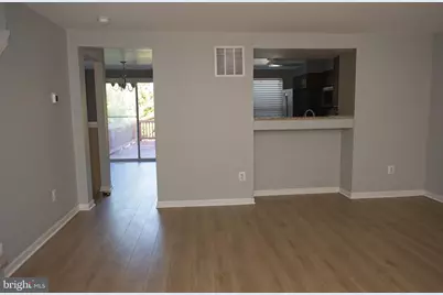 16873 Toms River Loop, Dumfries, VA 22026 - Photo 5