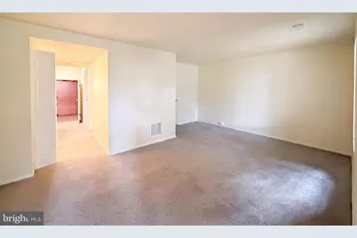8641 Centerton Lane, Manassas, VA 20111 - Photo 15