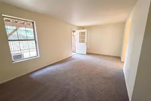 8641 Centerton Ln, Manassas, VA 20111 - Photo 17