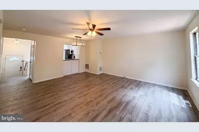 8641 Centerton Lane, Manassas, VA 20111 - Photo 9
