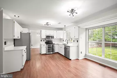 8229 Sunset Drive, Manassas, VA 20110 - Photo 19