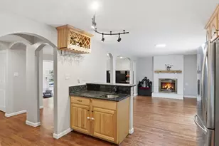 16106 Benedict Ct, Woodbridge, VA 22191 - Photo 7