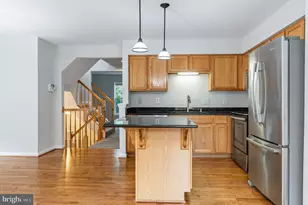 15720 Viewpoint Cir, Dumfries, VA 22025 - Photo 17