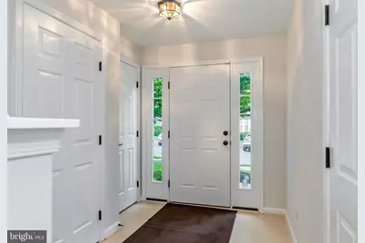 15720 Viewpoint Circle, Dumfries, VA 22025 - Photo 3