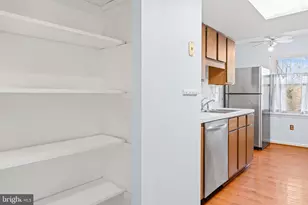 2053 Mayflower Dr, Woodbridge, VA 22192 - Photo 11