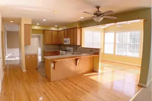13047 Tadmore Ct, Woodbridge, VA 22193 - Photo 3