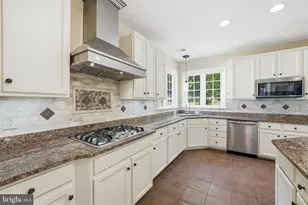 3679 Expedition Dr, Triangle, VA 22172 - Photo 19