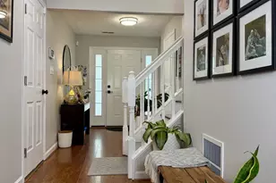 7108 Wheeling Way, Gainesville, VA 20155 - Photo 3
