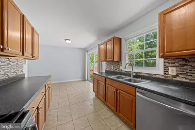 4203 Eldorado Drive, Woodbridge, VA 22193 - Photo 17