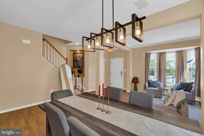 6802 Dewars Way, Gainesville, VA 20155 - Photo 7
