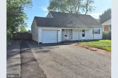9717 Lomond Drive, Manassas, VA 20109 - Photo 3