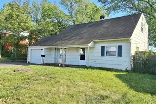 9717 Lomond Dr, Manassas, VA 20109 - Photo 5