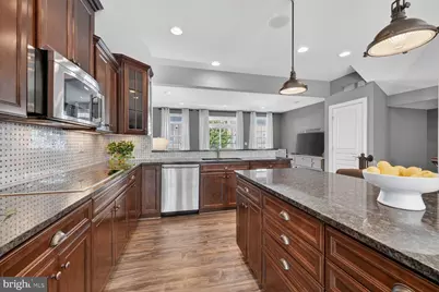 8909 Englewood Farms Drive, Manassas, VA 20112 - Photo 7