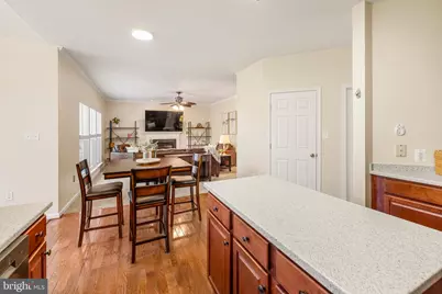 5301 Gunston Hall Drive, Woodbridge, VA 22193 - Photo 9